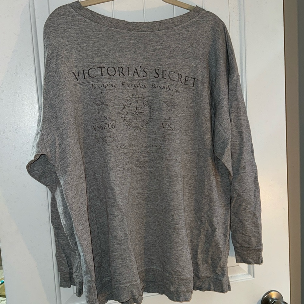 Vintage Victoria’s Secret Sweatshirt Moda Int’l L